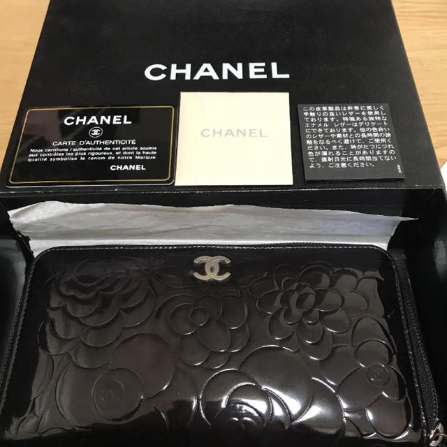 CHANEL(シャネル)のシャネル・長財布・財布 レディースのファッション小物(財布)の商品写真