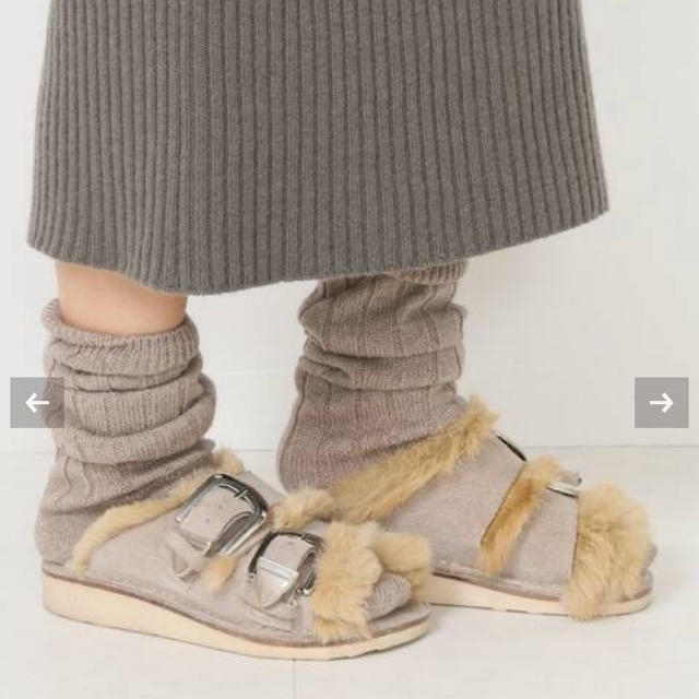 DEUXIEME CLASSE(ドゥーズィエムクラス)の*CAMINANDO FUR SANDAL レディースの靴/シューズ(サンダル)の商品写真