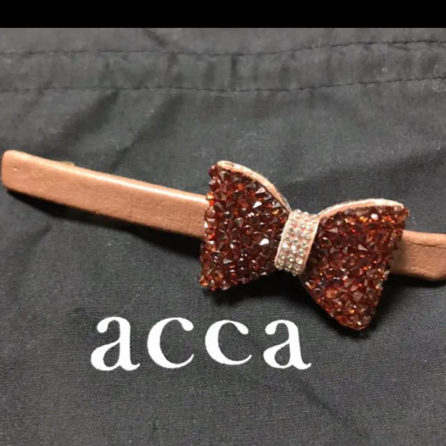 美品　ACCA バレッタ