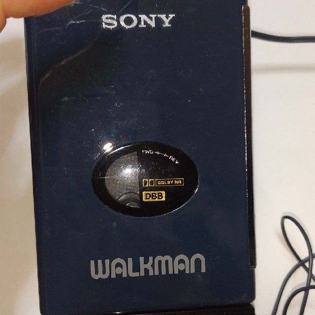 WALKMAN(ウォークマン)のソニー　ウォークマン スマホ/家電/カメラのオーディオ機器(ポータブルプレーヤー)の商品写真