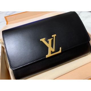 ルイヴィトン(LOUIS VUITTON)のルイヴィトン　ポシェット・ルイーズGM(クラッチバッグ)