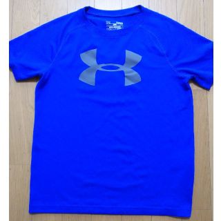 アンダーアーマー(UNDER ARMOUR)のアンダーアーマーTシャツYLG  美品(Tシャツ/カットソー)