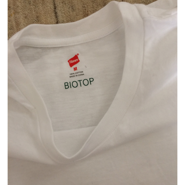 Adam et Rope'(アダムエロぺ)のヘインズ×BIOTOP ノースリーブTシャツ Mサイズ ホワイト レディースのトップス(Tシャツ(半袖/袖なし))の商品写真