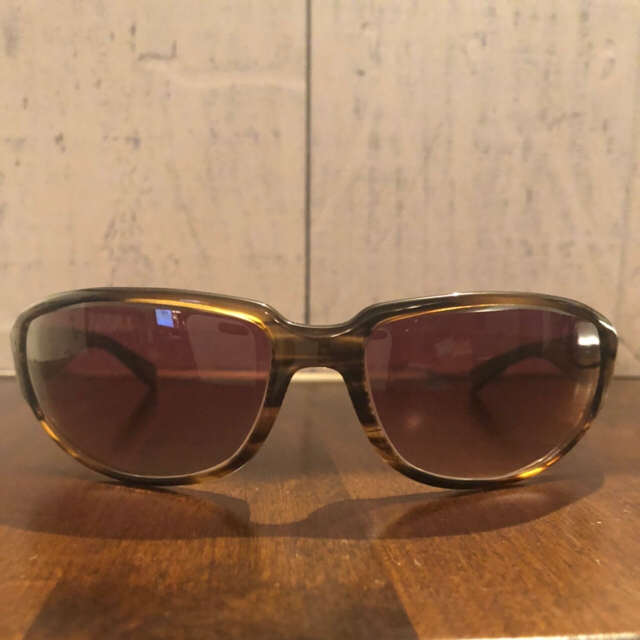 TOM FORD(トムフォード)のOLIVER PEOPLE サングラス レディースのファッション小物(サングラス/メガネ)の商品写真