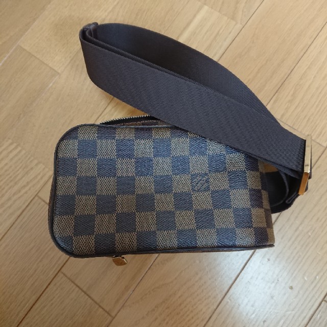 LOUIS VUITTON(ルイヴィトン)のLouis Vuitton ボディバッグ ジェロニモス メンズのバッグ(ボディーバッグ)の商品写真