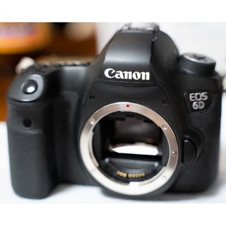 キヤノン(Canon)のCanon EOS 6D ボディ(デジタル一眼)