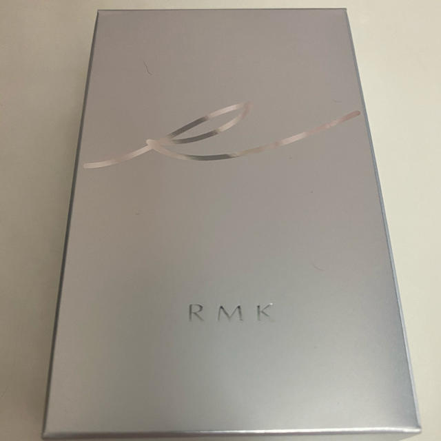RMK(アールエムケー)のNIKO様専用 コスメ/美容のベースメイク/化粧品(フェイスパウダー)の商品写真