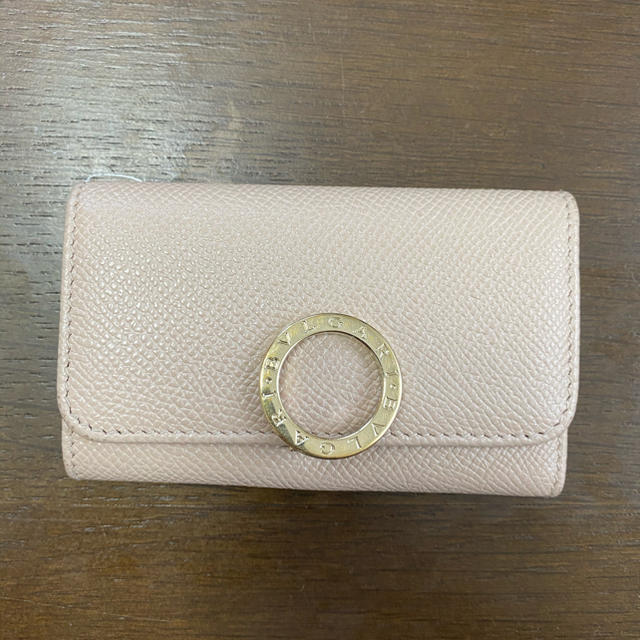 ブルガリBVLGARI 6連キーケース ベージュ-