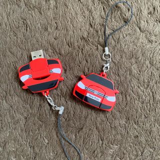 フォルクスワーゲン(Volkswagen)のフォルクスワーゲンポロUSB2つセット(PC周辺機器)