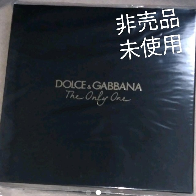 DOLCE&GABBANA(ドルチェアンドガッバーナ)の8/24特価☆ドルチェ＆ガッバーナ　d＆g　非売品　未使用　ポーチ　セット レディースのファッション小物(ポーチ)の商品写真