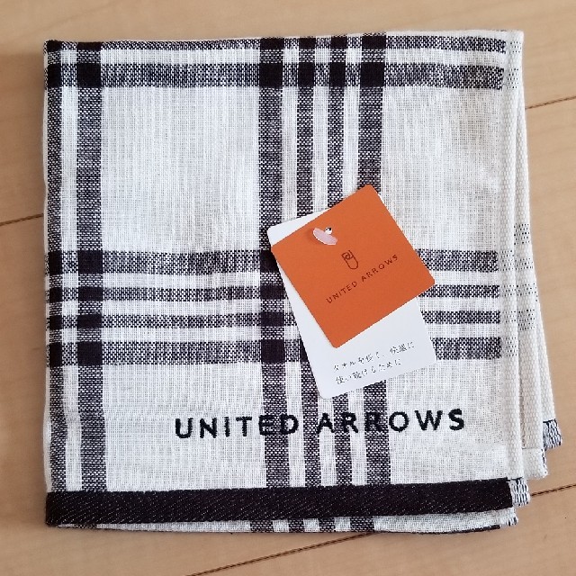 UNITED ARROWS(ユナイテッドアローズ)の☆UNITED ARROWS☆ハンドタオル レディースのファッション小物(ハンカチ)の商品写真