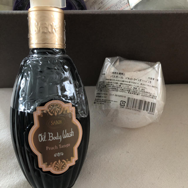 SABON(サボン)のSABON   ギフトセット　　未使用 コスメ/美容のボディケア(ボディスクラブ)の商品写真