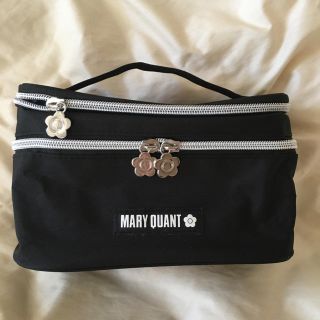 マリークワント(MARY QUANT)の新品❤️マリークワント ポーチ✨2段式バニティポーチ♡ クレイサス(ポーチ)