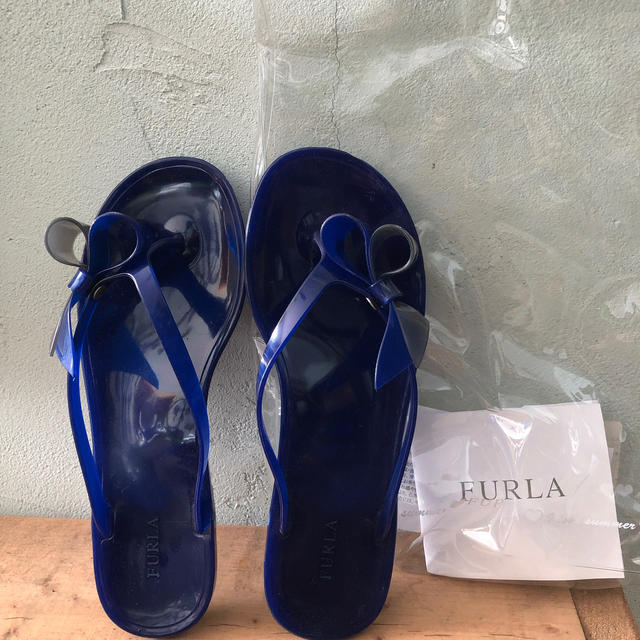 Furla(フルラ)のFURLA フルラ　リボンモチーフサンダル レディースの靴/シューズ(サンダル)の商品写真
