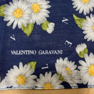 ヴァレンティノガラヴァーニ(valentino garavani)の新品ハンカチ　VALENTINO GARAVANI(ハンカチ)