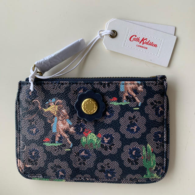 Cath Kidston(キャスキッドソン)の新品　キャスキッドソン  小銭入れ&カードケース レディースのファッション小物(コインケース)の商品写真