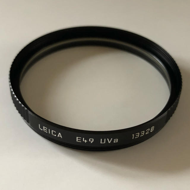 LEICA(ライカ)のライカ純正E49 UVaフィルター 13328 ブラック スマホ/家電/カメラのカメラ(フィルター)の商品写真