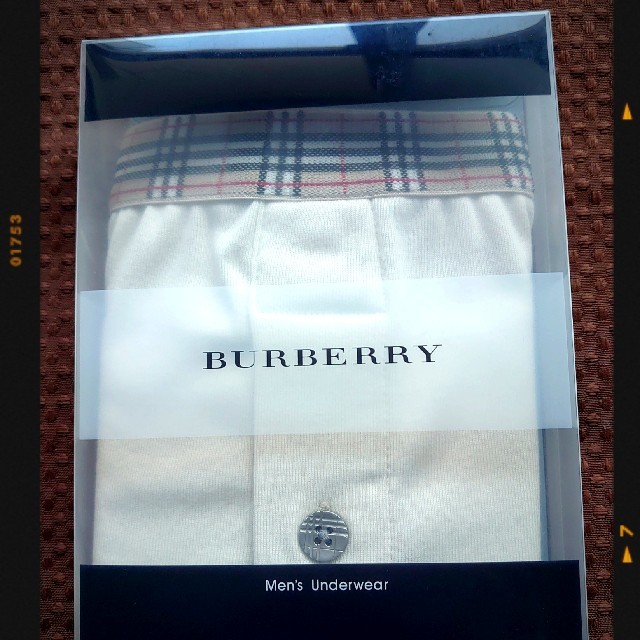 BURBERRY(バーバリー)のBURBERRY ボクサーパンツ【Mサイズ】 メンズのアンダーウェア(ボクサーパンツ)の商品写真