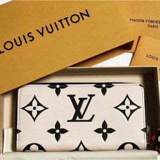 ルイヴィトン(LOUIS VUITTON)の★ルイヴィトン★クラフティ★ジッピーウォレット★新作★完売★限定(財布)