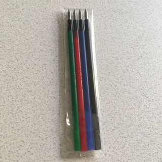 フリクション 替芯のみ 0.5 黒、赤、青、緑(ペン/マーカー)