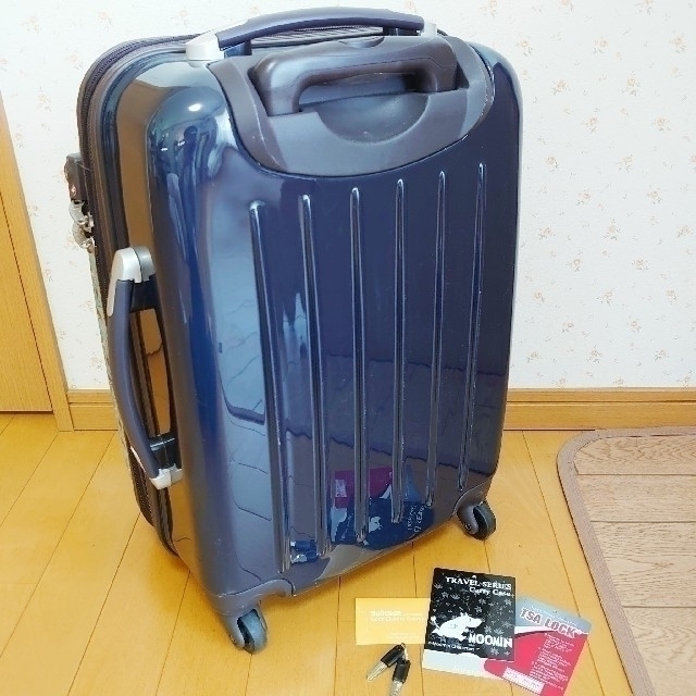 【ムーミン·キャリーケース】ハード スーツケース キャリーバッグ 機内持込可 レディースのバッグ(スーツケース/キャリーバッグ)の商品写真