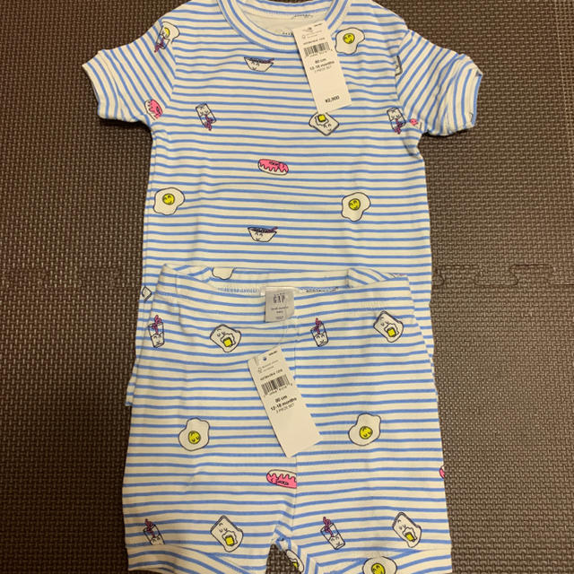 babyGAP(ベビーギャップ)のbaby gap 80 新品未使用　パジャマ上下セット キッズ/ベビー/マタニティのベビー服(~85cm)(パジャマ)の商品写真