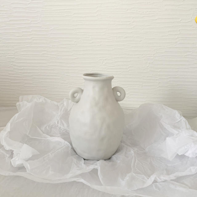 【新品未使用】陶器の花瓶 インテリア/住まい/日用品のインテリア小物(花瓶)の商品写真