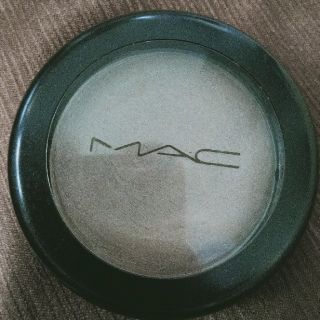 mac クリームカラーベース シェル(アイシャドウ)