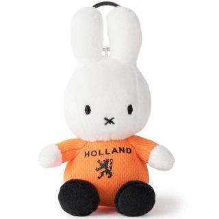 ミッフィー(miffy)の【ミッフィー×サッカー】ぬいぐるみキーホルダー/フットボール選手オランダ(ぬいぐるみ)