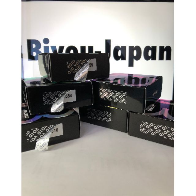 入手困難！V3ファンデーション⭐︎正規品⭐︎パンフレット・箱・本体・パフ付き！