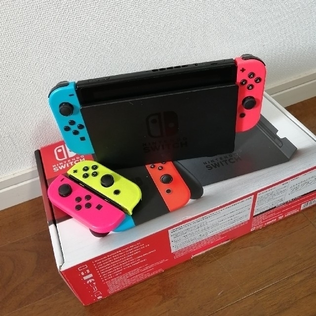 Nintendo Switch Joy-Con (L) ネオンブルー/ (R) 家庭用ゲーム機本体