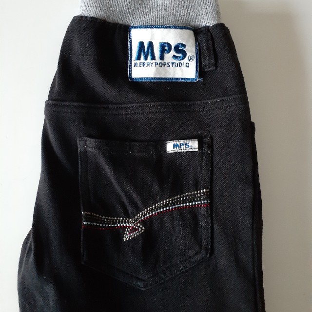 MPS(エムピーエス)の長ズボン　140 キッズ/ベビー/マタニティのキッズ服男の子用(90cm~)(パンツ/スパッツ)の商品写真