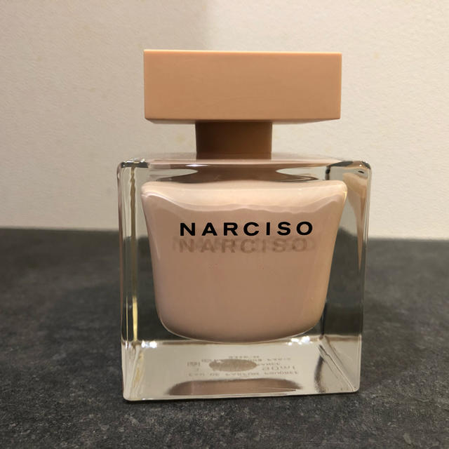 narciso rodriguez(ナルシソロドリゲス)のcaccさん専用　ナルシソ　ロドリゲス　プドゥレ　90mL コスメ/美容の香水(ユニセックス)の商品写真