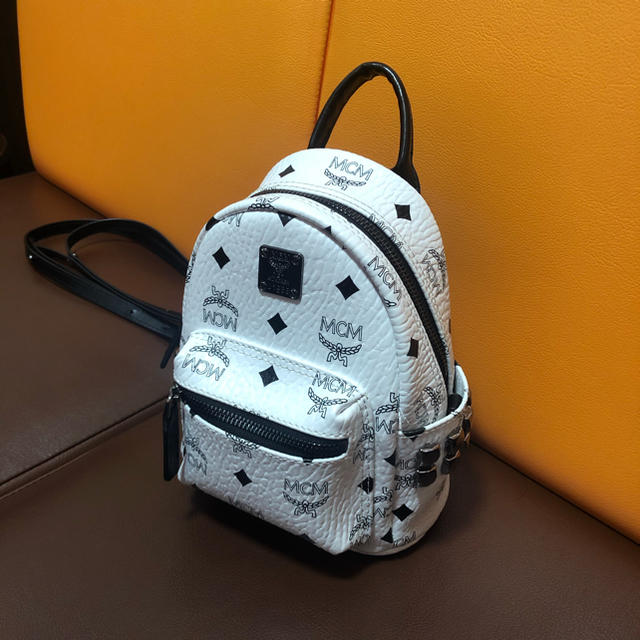 MCM - MCM エクストラ ミニ バックパック ホワイトの通販 by Y's