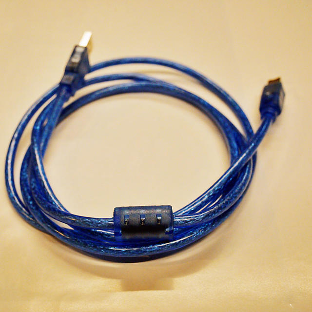 こうちゃんさん専用　高品質 編組シールド USBケーブル A-B フェライト スマホ/家電/カメラのオーディオ機器(スピーカー)の商品写真