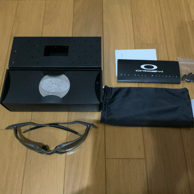 Oakley(オークリー)のオークリー　ロメオ　ROMEO ロミオ　Xーmetal 極上品 メンズのファッション小物(サングラス/メガネ)の商品写真