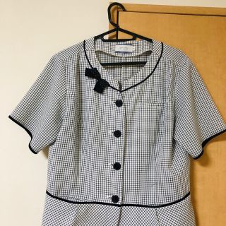 エンジョイ(enjoi)の13号事務服夏用オーバーブラウス(シャツ/ブラウス(半袖/袖なし))