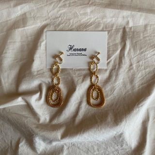 カスタネ(Kastane)のgold foop earring(イヤリング)