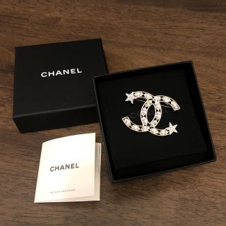 シャネル(CHANEL)のシャネル　ブローチ　2020SS(ブローチ/コサージュ)