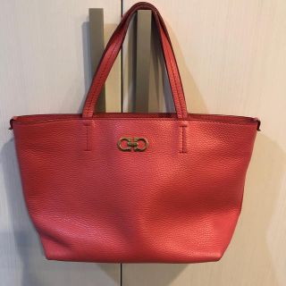 フェラガモ(Ferragamo)のフェラガモ　ハンドバッグ　(ハンドバッグ)