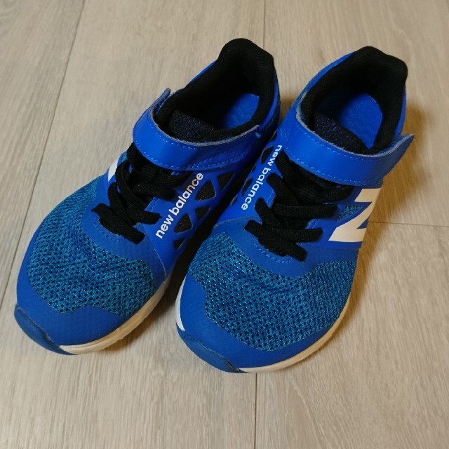 New Balance(ニューバランス)の18.5㎝ new balanceスニーカー キッズ/ベビー/マタニティのキッズ靴/シューズ(15cm~)(スニーカー)の商品写真