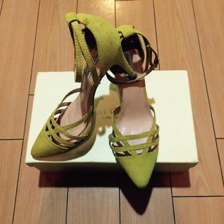 ジミーチュウ(JIMMY CHOO)のジミーチュウ♡アンクルストラップパンプス(ハイヒール/パンプス)