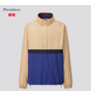 ユニクロ(UNIQLO)のユニクロ アンダーソン　ポケッタブルプルオーバー  JW anderson  S(パーカー)