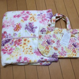 ローラアシュレイ(LAURA ASHLEY)のゆうゆ様対応中です❣️(おくるみ/ブランケット)