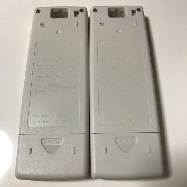 三菱(ミツビシ)の三菱 MITSUBISHI エアコン リモコン NA062 スマホ/家電/カメラの冷暖房/空調(エアコン)の商品写真