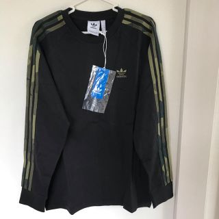 アディダス(adidas)の【新品】アディダスオリジナルス　長袖Tシャツ サイズL カモフラージュ　ブラック(Tシャツ/カットソー(七分/長袖))