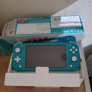 Switch lite スイッチライト　ターコイズ(携帯用ゲーム機本体)