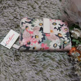 キャスキッドソン(Cath Kidston)の新品　キャスキッドソン　財布　花柄(財布)