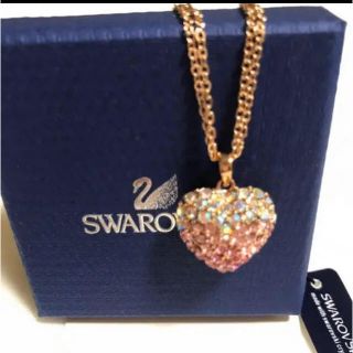 スワロフスキー(SWAROVSKI)のスワロフスキー社製クリスタルハートネックレス(ネックレス)