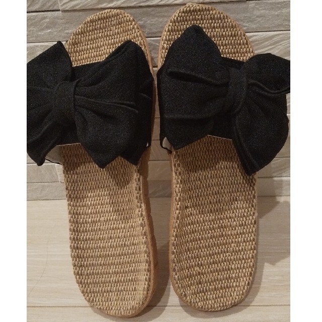 新品　麻 リボンサンダル 黒 レディースの靴/シューズ(サンダル)の商品写真